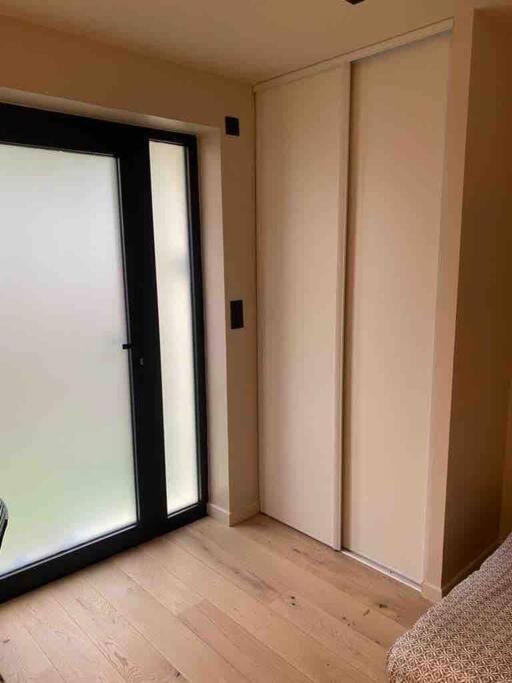 Studio Equipe En Rez De Jardin Villeurbanne Exteriör bild